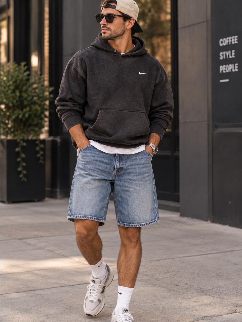 Levi's Men's Washed Blue Denim Jorts Long Jean Shorts Vintage Style 11 in inseam